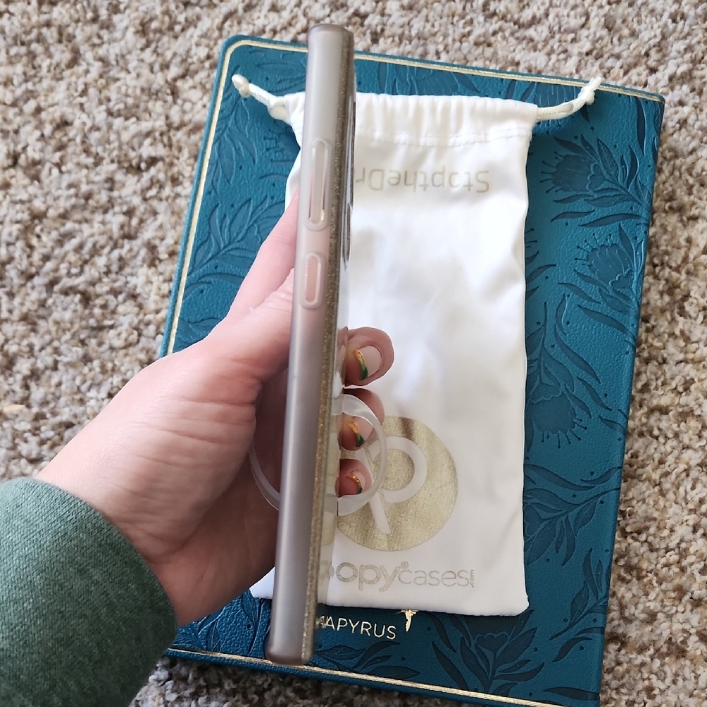 Loopy Case Metallic Gold Phone Case - Picture 9 of 9